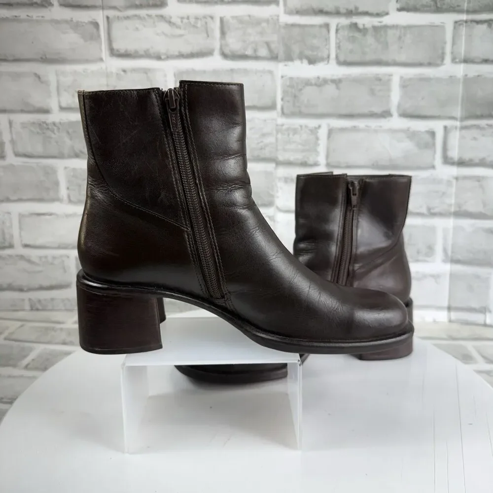 Diba Women's Size 8 VINTAGE Brown Leather Block Heel Chunky Y2K Zip Boots